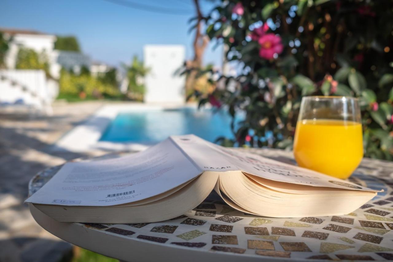 Boutique X Pueblo, Benalmadena Hotel ภายนอก รูปภาพ