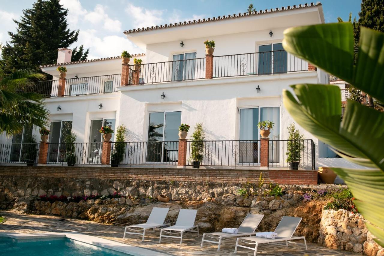 Boutique X Pueblo, Benalmadena Hotel ภายนอก รูปภาพ